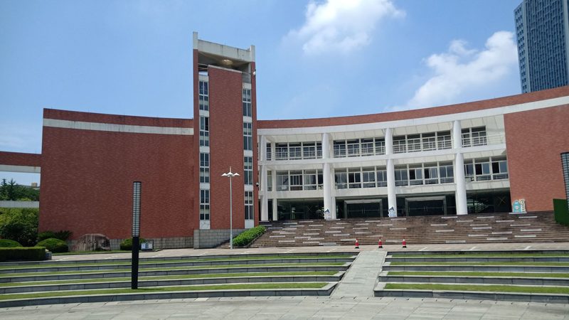 内存芯片颗粒等级：揭秘其背后的技术秘密